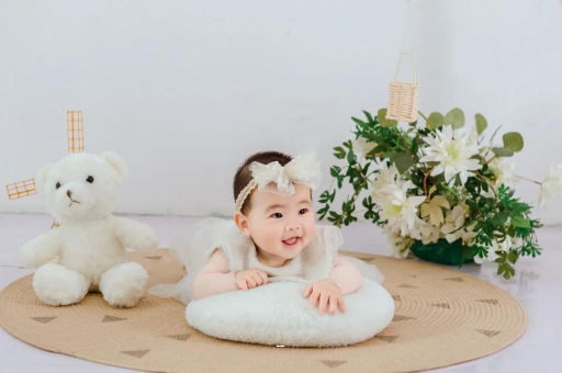 五家渠宝宝几个月会坐